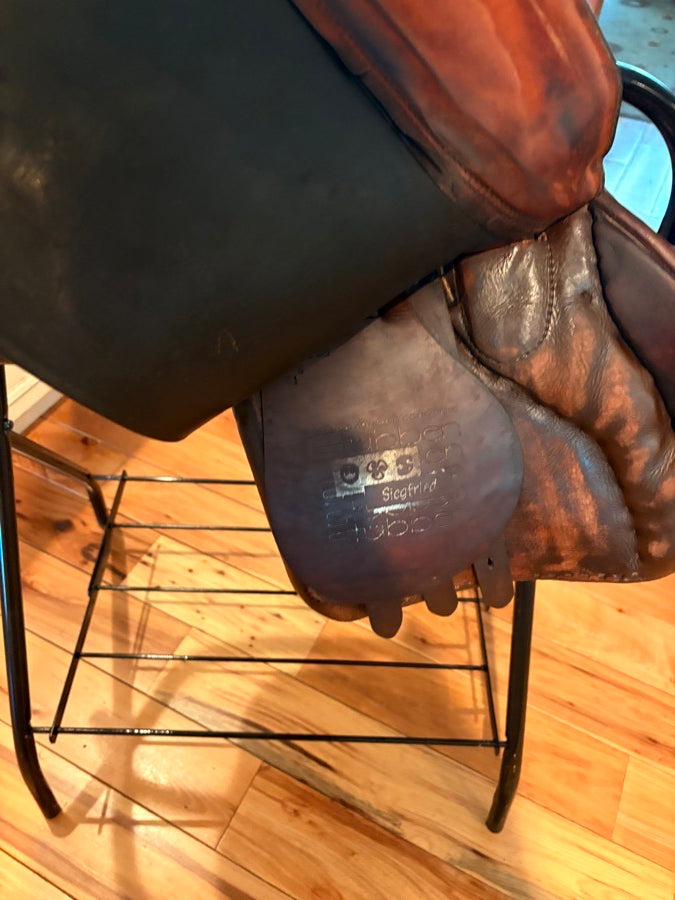 STUBBEN Stubben all purpose saddle (6)