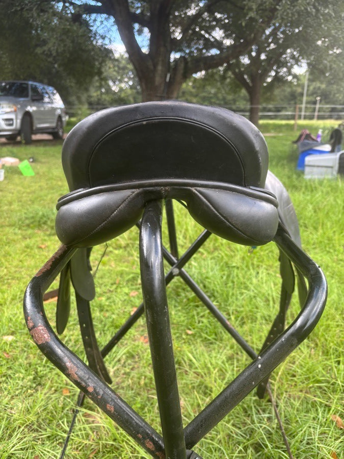 ALBION Albion dressage saddle (2)