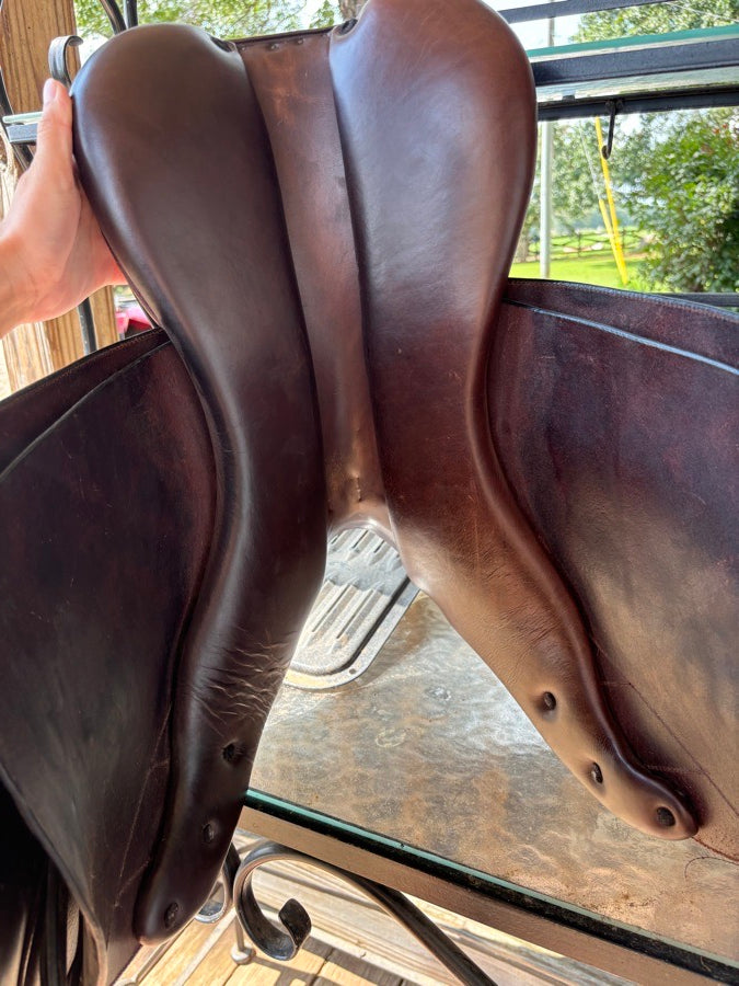 M. Toulouse saddle