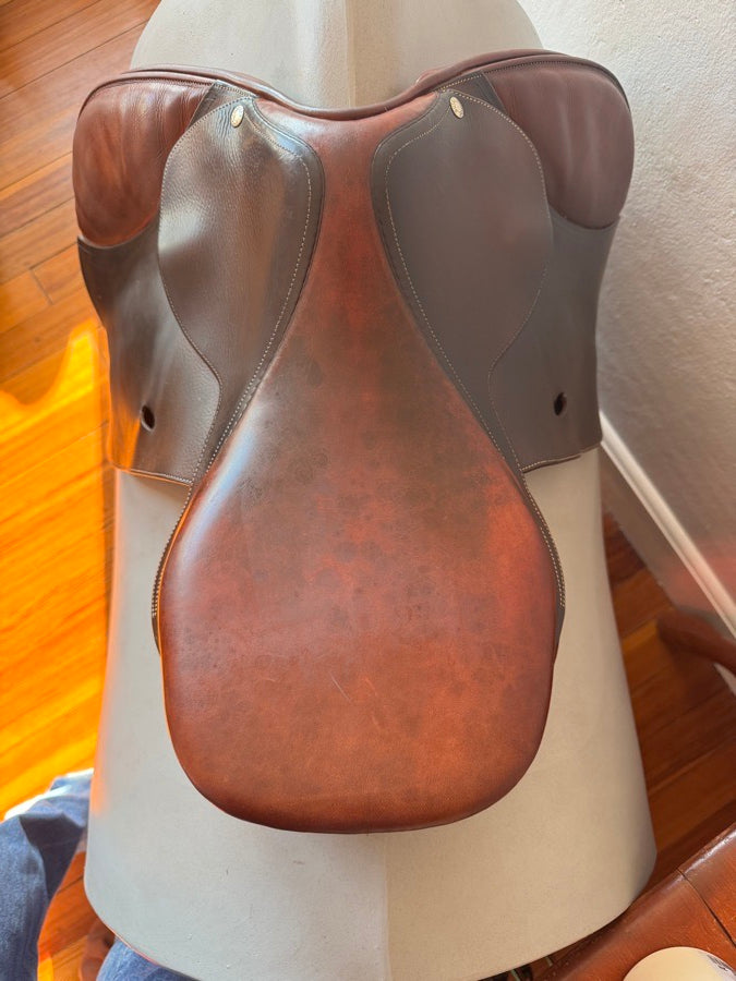 BUTET 16.5” Butet Saddle (5)