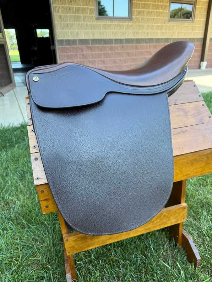 Other 21” Barnsby Cutback Saddle (3)