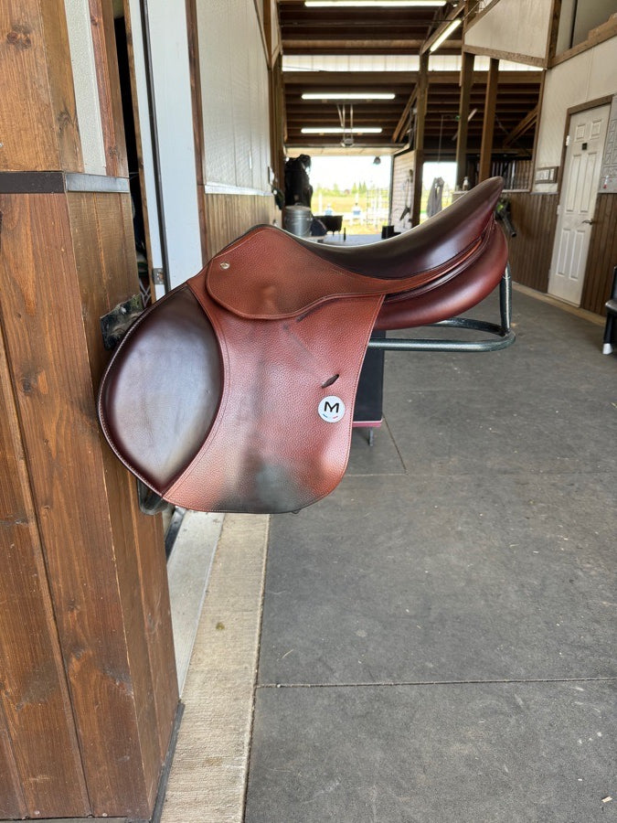 17.5” Meyer Selles Act 1 Jumping Saddle (2021)