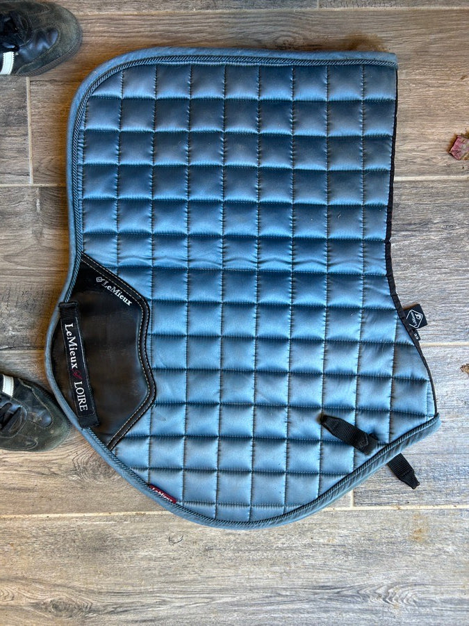 Lemieux Pad and Bonnet