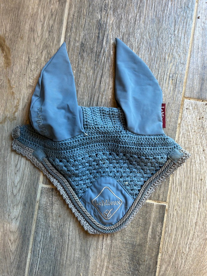 Lemieux Pad and Bonnet