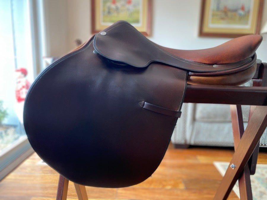 Hermes Steinkraus 18” inch Close Contact Saddle