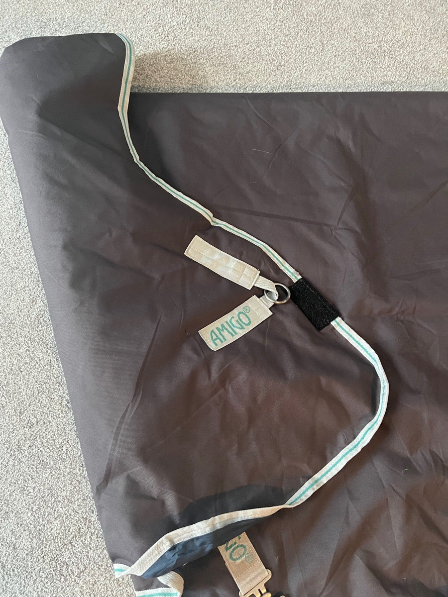 Size 84 Amigo Medium weight horse blanket