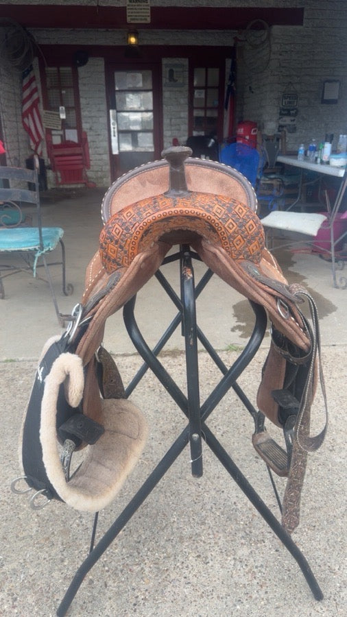 Other 14.5/7in gullet Whineywear custom saddle (2)