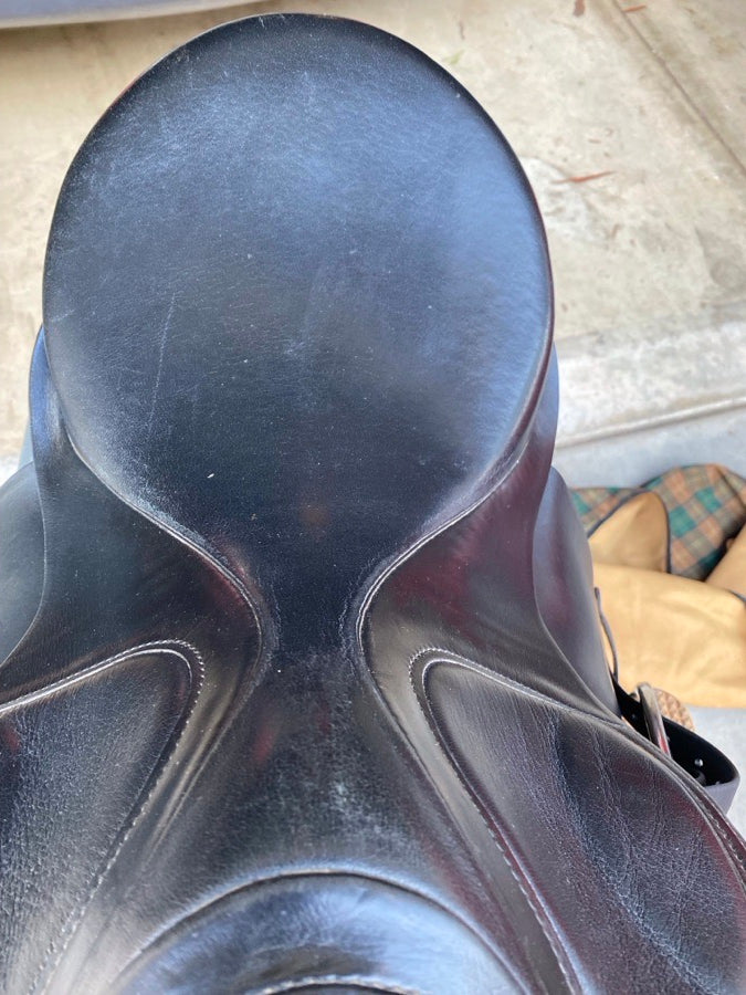 Stubben Scandinan Dressage saddle