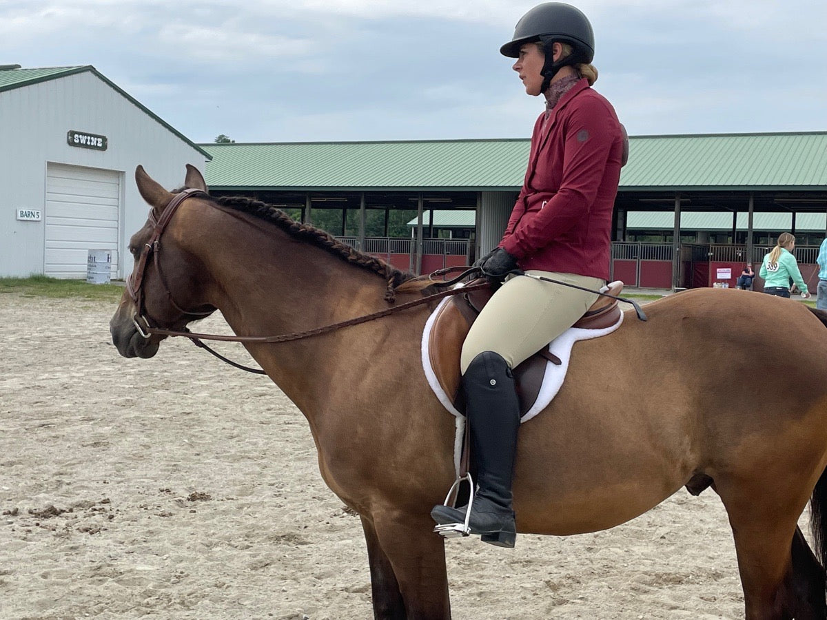 Collegiate Saddle