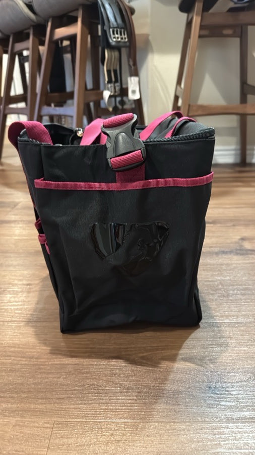 NWT Shires Aubrion Grooming Tote Bag. Black w/ Berry Accents