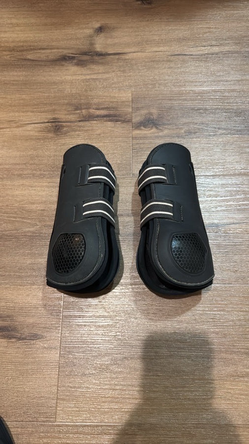 SmartPak Deluxe Open Front & Hind Boots. Size M