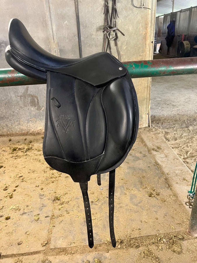 2021 Adelaide Voltaire dressage saddle