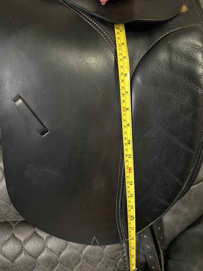 Collegiate Jessica 17.5” dressage saddle