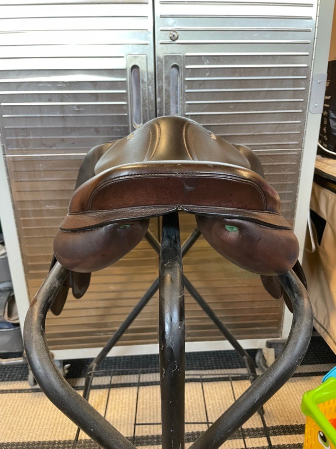 Equipe Emporio Jumping Saddle