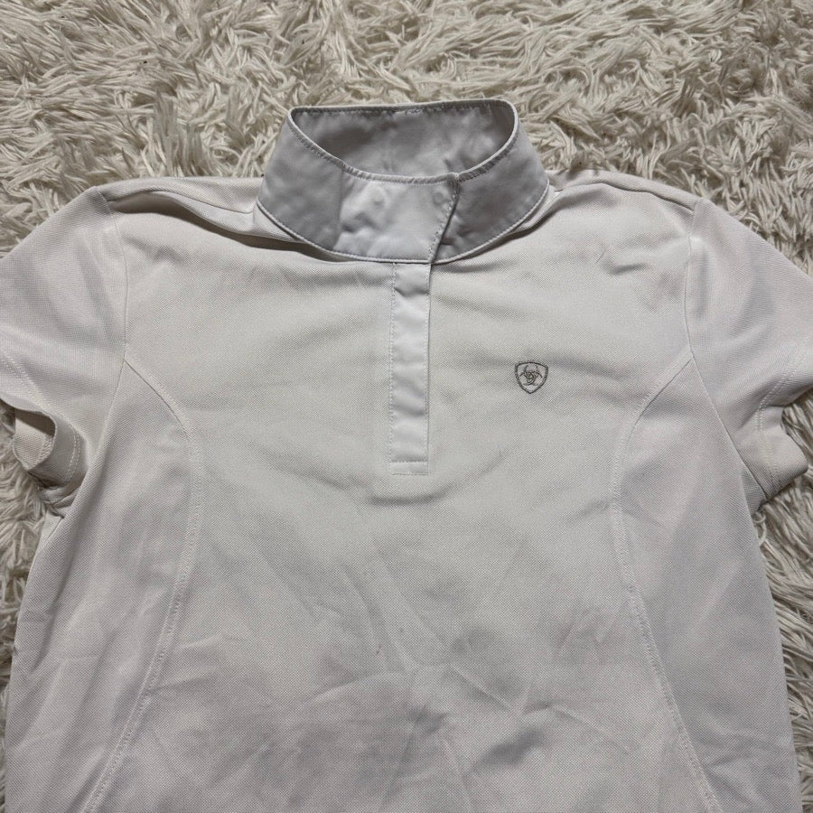 Girl’s XL White Ariat Short Sleeve Horseback Riding Show Shirt. Good Condition.