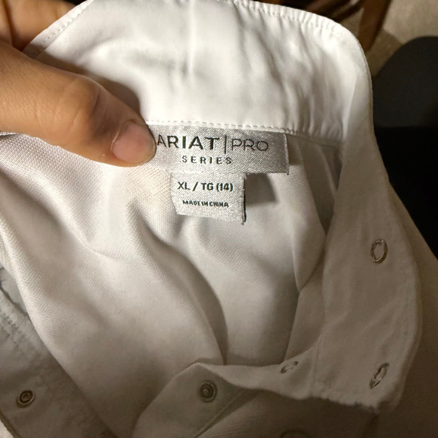 Girl’s XL White Ariat Short Sleeve Horseback Riding Show Shirt. Good Condition.