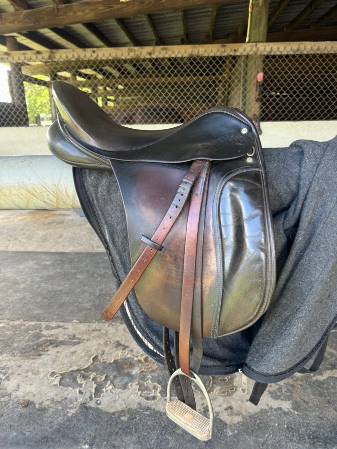 Centaur Dressage Saddle