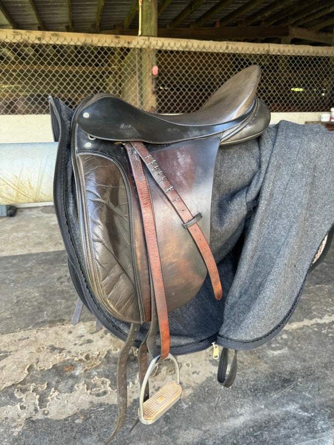 Centaur Dressage Saddle