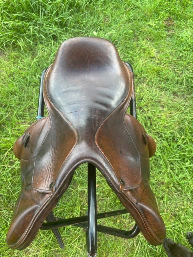 Other M Toulouse eventing saddle with genesis tree (7)