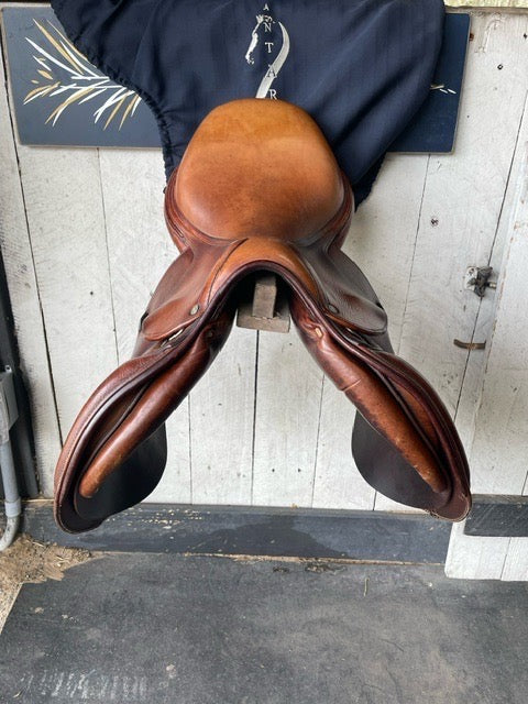 Antares saddle 2006 16.5 M20 4L