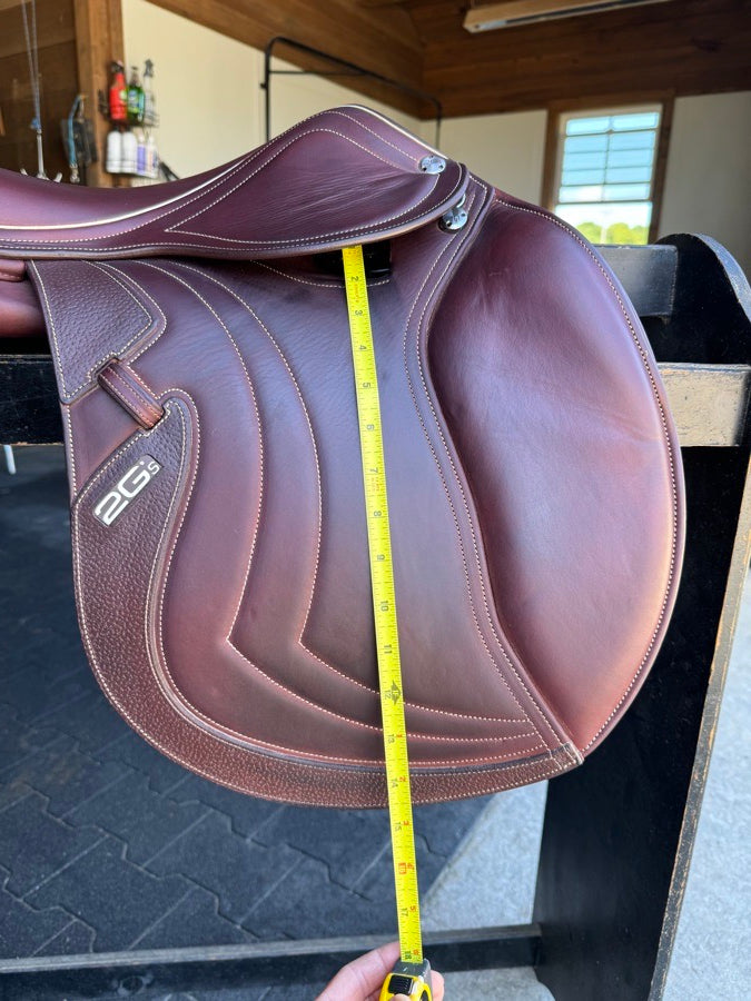 Demo condition 17” 3L CWD 2Gs Mademoiselle