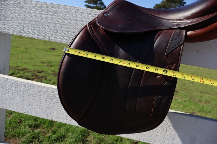 CWD 17.5” Hunter/Jumper Saddle