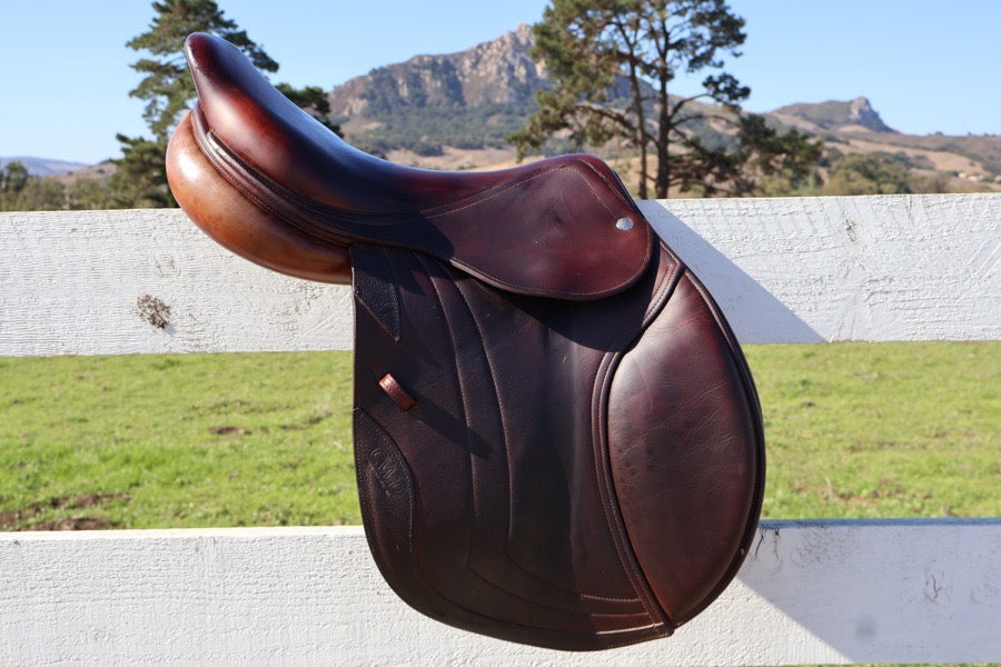 CWD 17.5” Hunter/Jumper Saddle