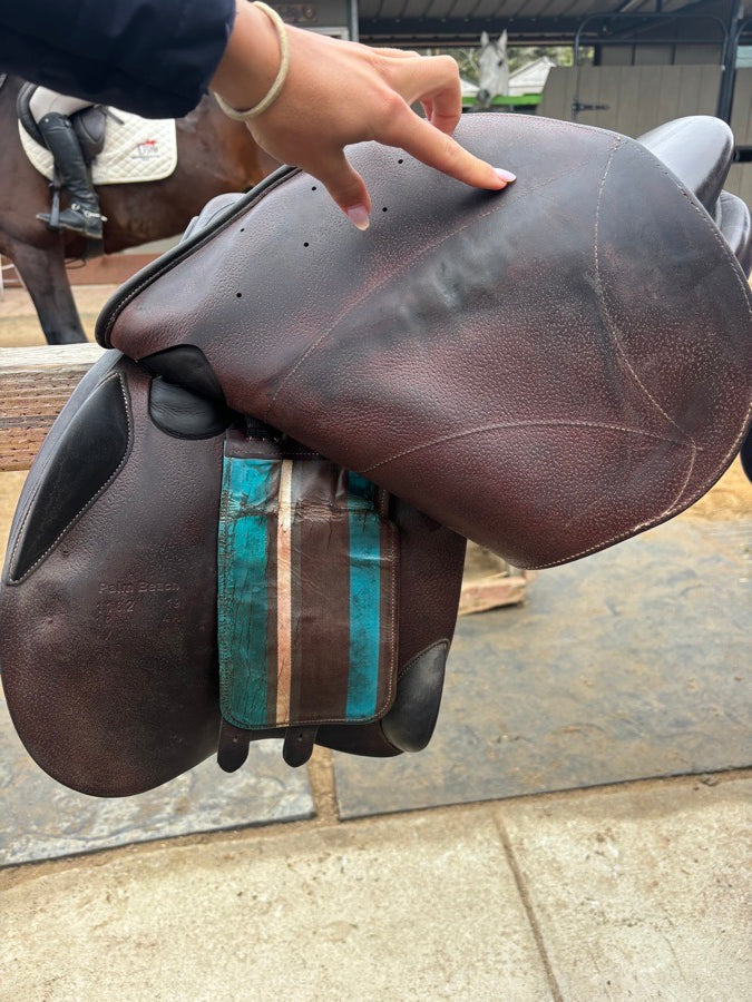 Voltaire Saddle