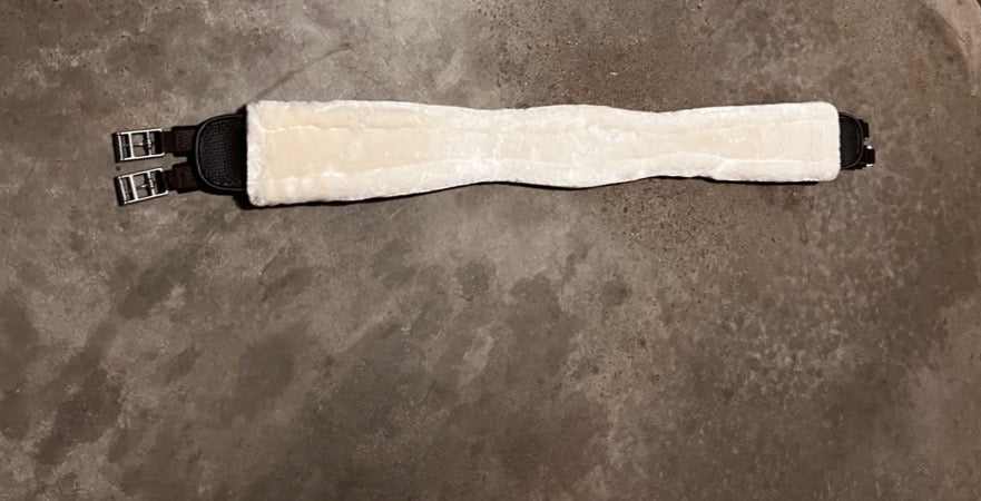 ARMA Arma fluffy girth (4)