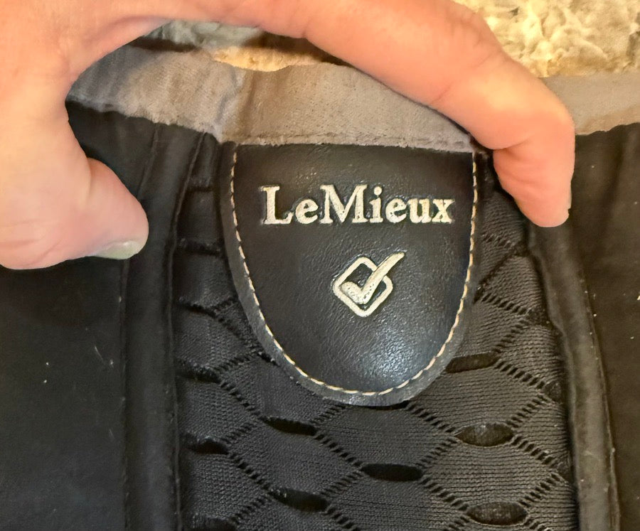 LEMIEUX Lemieux Memory Foam Half Pad (3)
