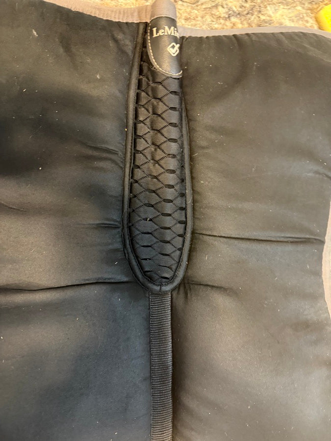 LEMIEUX Lemieux Memory Foam Half Pad (4)