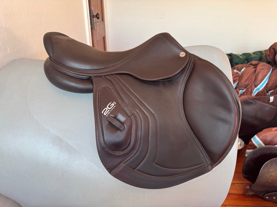 CWD 18” 2022 CWD SE25 2Gs PRO Saddle - 2C - Full Buffalo (8)