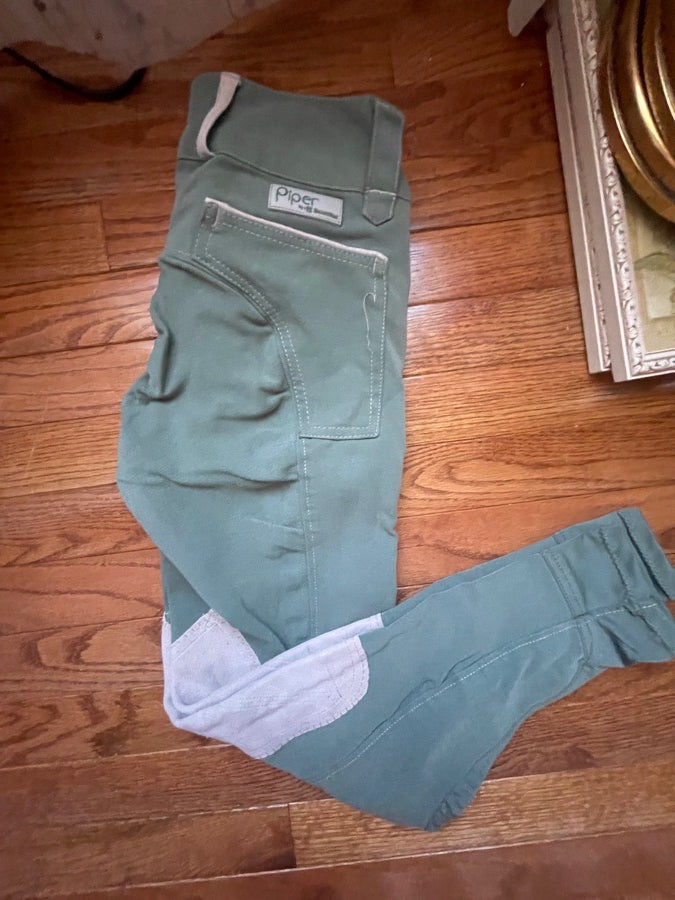Size 24R Piper Knee Patch Breech