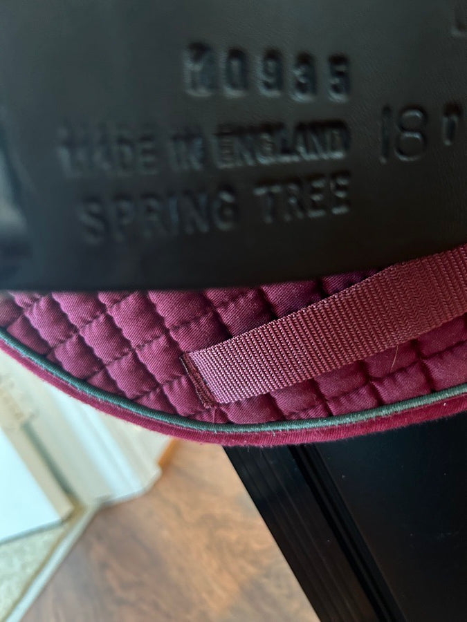 Black Country Eloquence Dressage Saddle