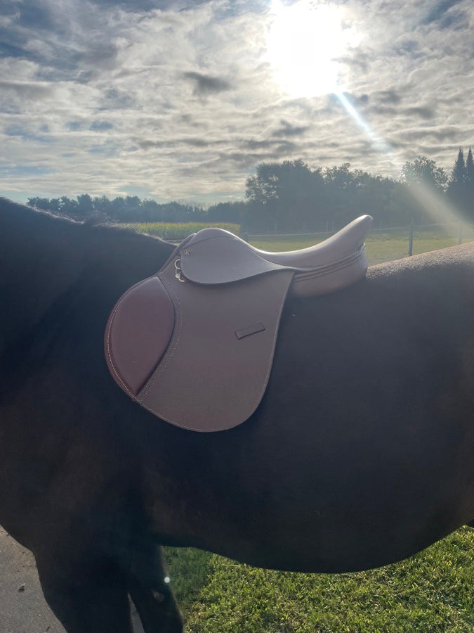KINCADE Kincade saddle (4)