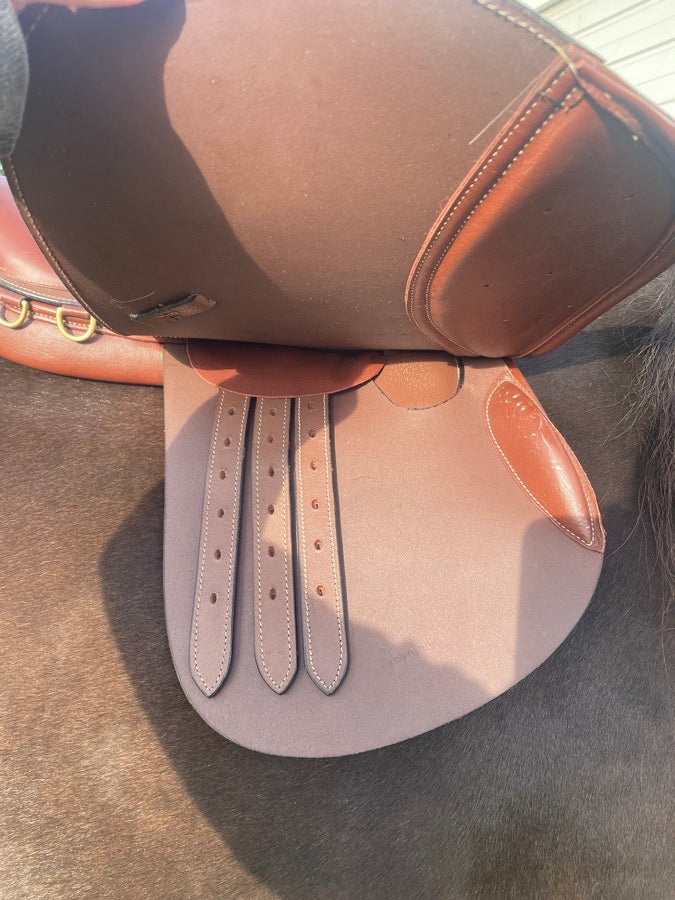 KINCADE Kincade saddle (2)