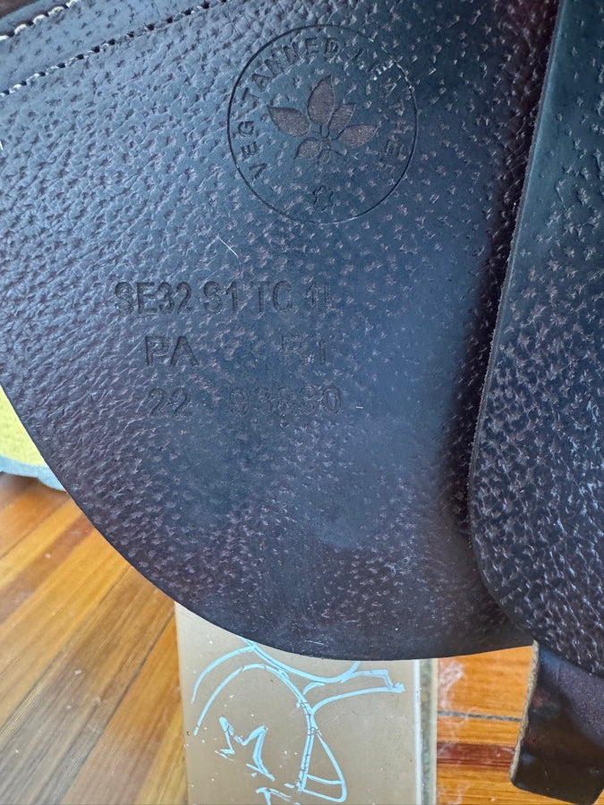 CWD 17” 2022 CWD Mademoiselle 2Gs - 1L Flaps! (8)