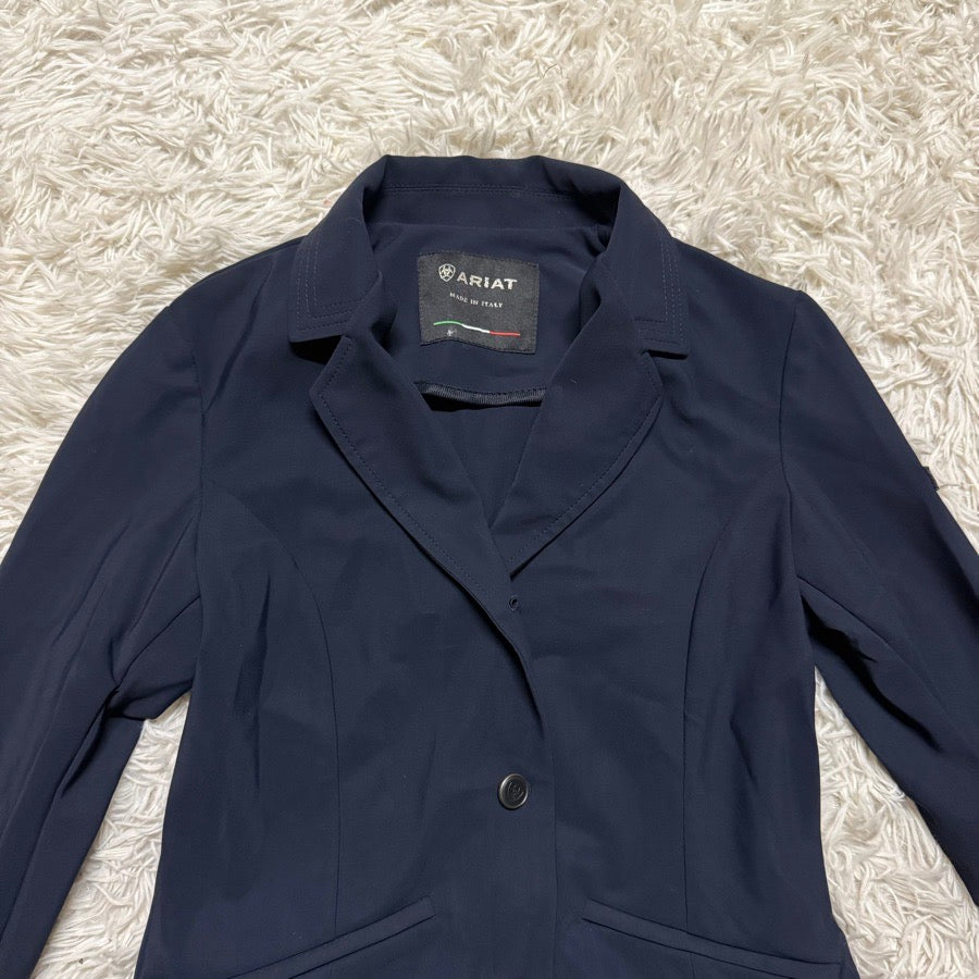 Women’s Size 2 Navy Ariat Horseback Riding Show Coat. Needs button repaired.