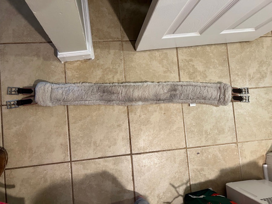 Fleece girth 52”