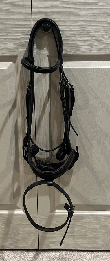 RED BARN Red Barn Centerline Dressage Snaffle Bridle