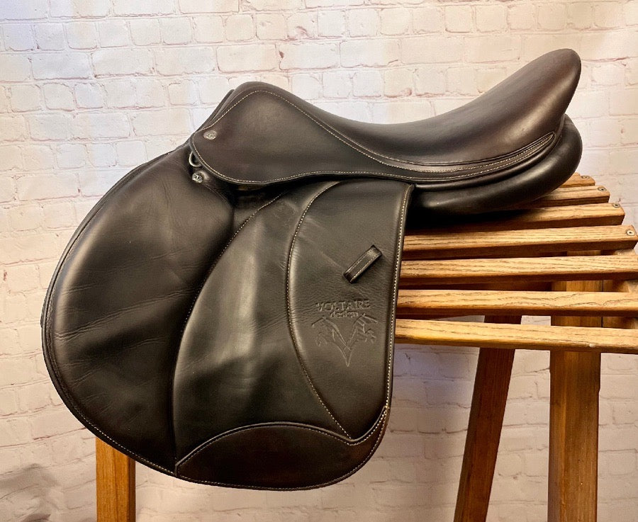 VOLTAIRE Voltaire | Stuttgart | 18” | 3AA