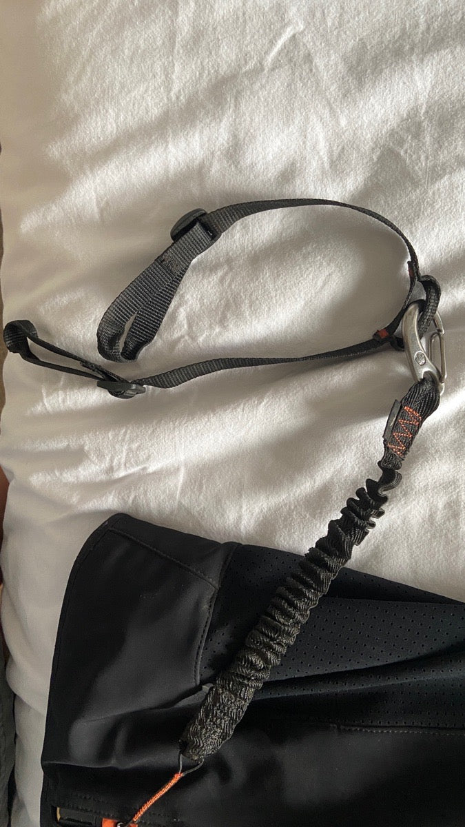 Free Jump Air Vest (comes w/ 2 air canisters)