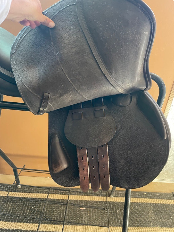 Equipe Da Vinci Jumping Saddle