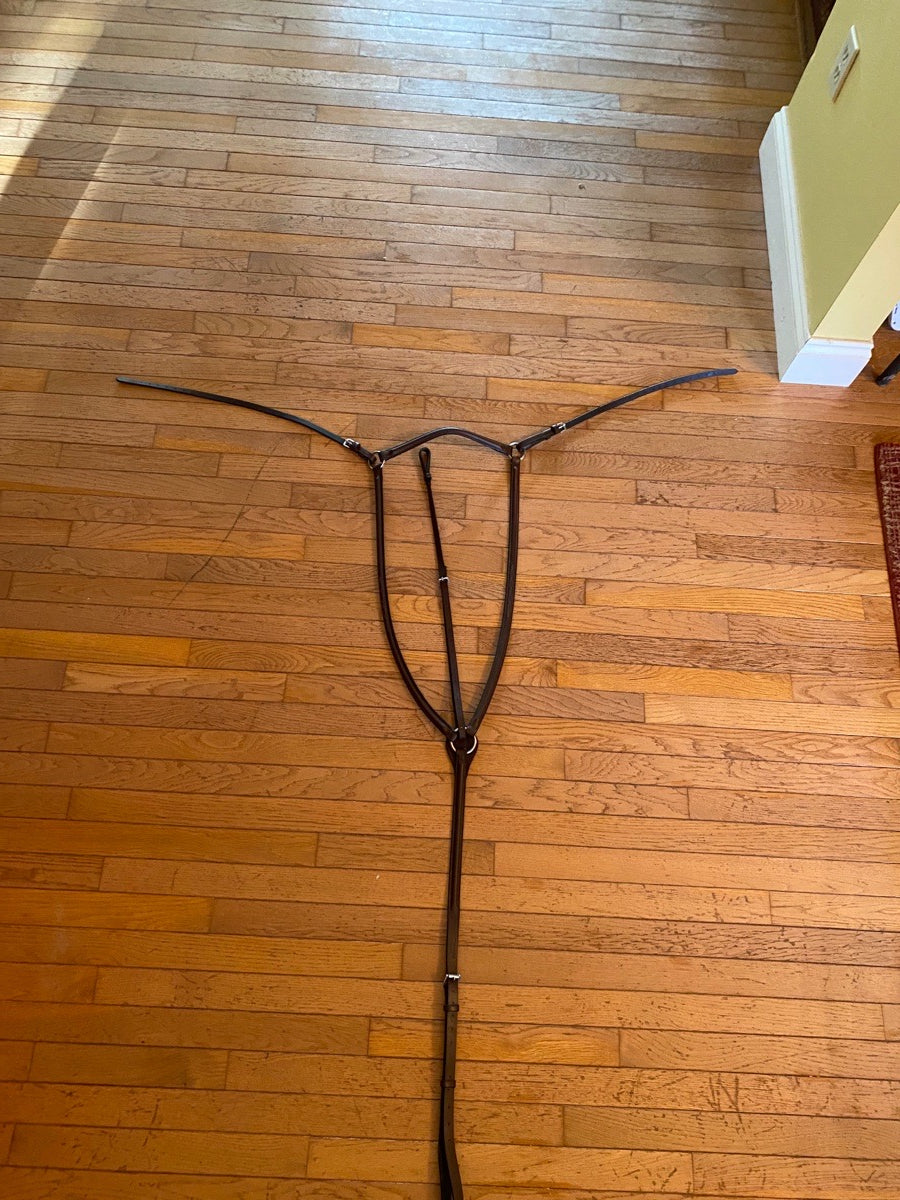 Pinnacle 3 Point Breastplate