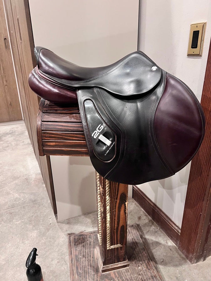 CWD OBO: CWD 2g - 17” saddle (2)