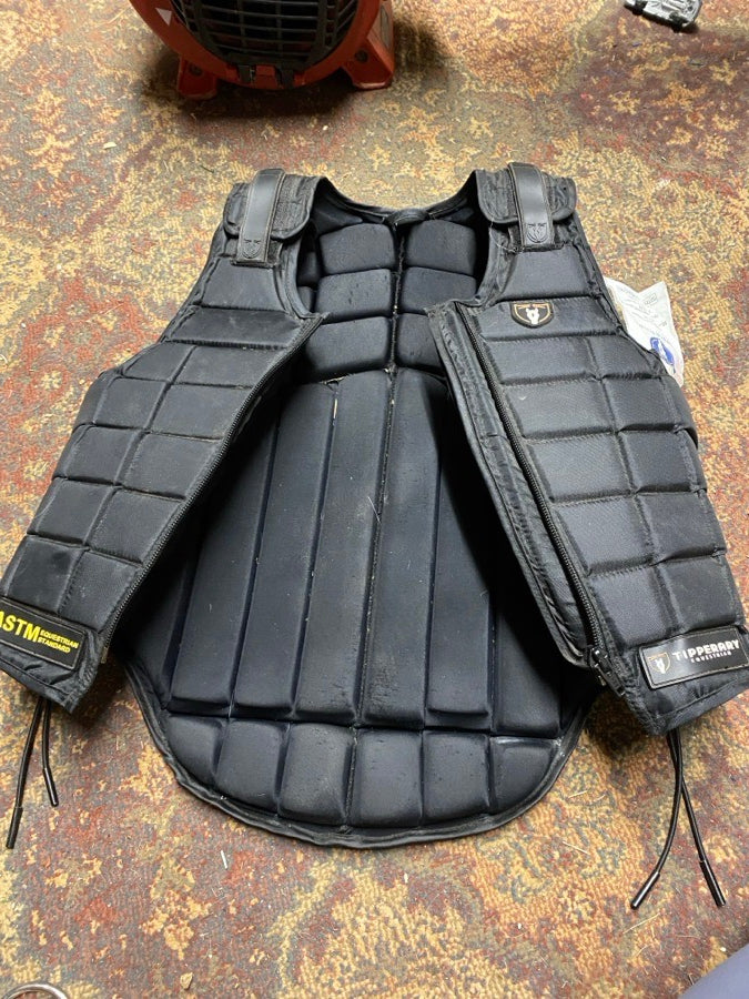 Youth large/ Youth 12 xc vest