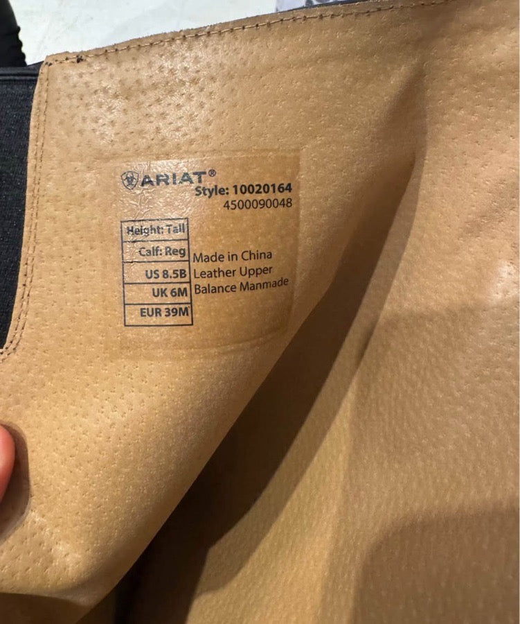 ARIAT 8.5 Heritage Contour II Field Zip Tall Boots (3)