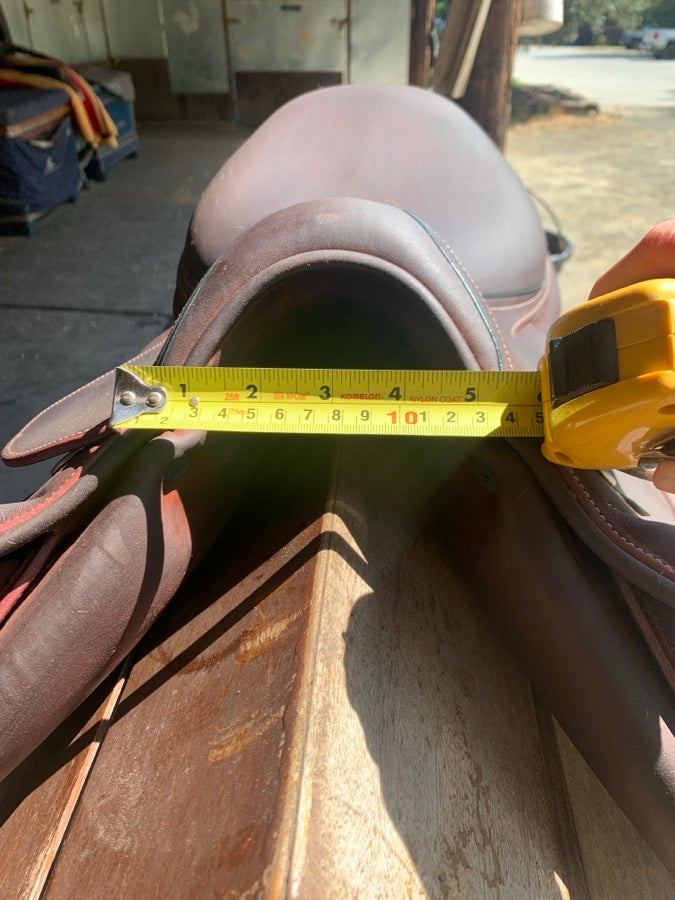 DEVOUCOUX New 17” Devoucoux Biarritz O Saddle (4)