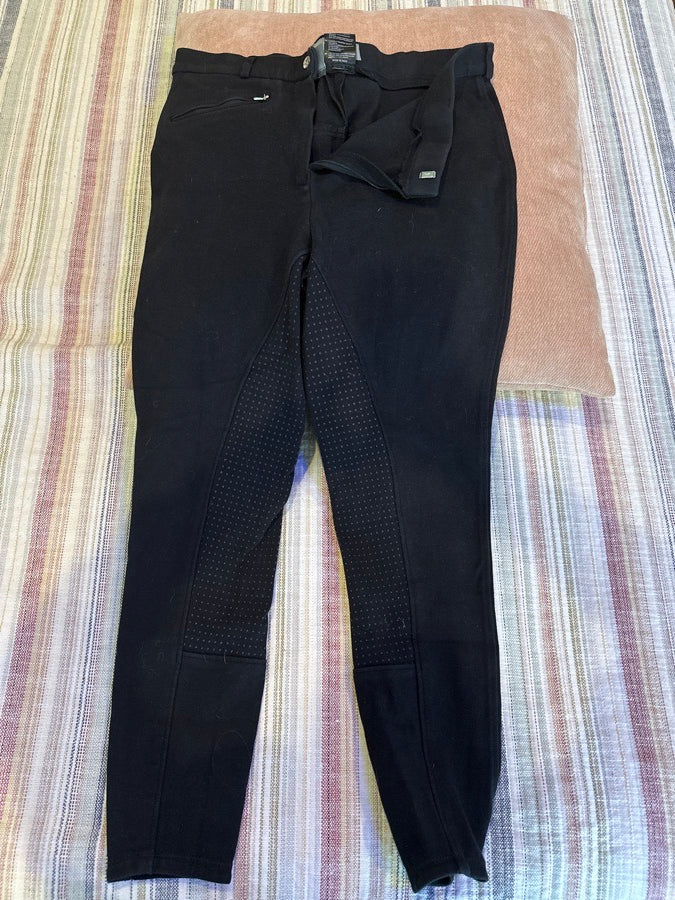 Winter style full seat breech