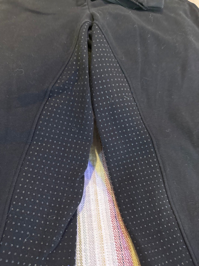 Winter style full seat breech